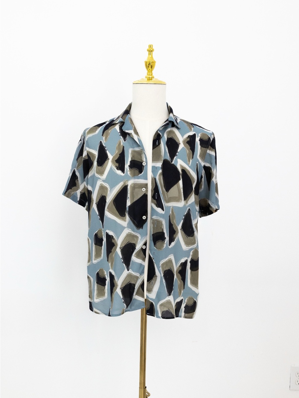 Zara Men’s Short Sleeve Abstract Print Shirt - Blue/Black/Grey